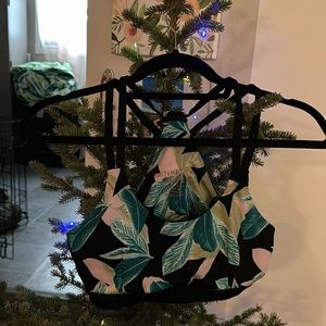 Selling never worn, extra small, sports bra